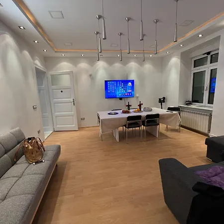 Lägenhet Life & Work In Centre With Free Parking! Belgrad